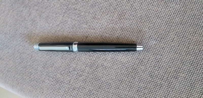 Signing ball pens